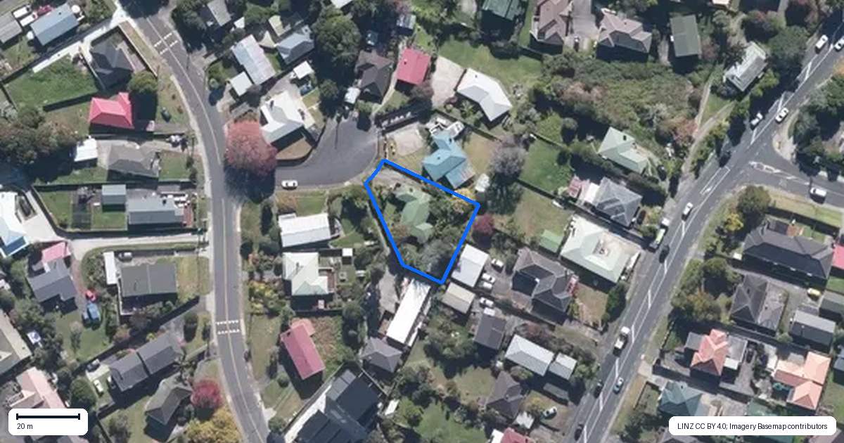 Property context map for 3 Griffiths Place, Te Atatu South, Auckland