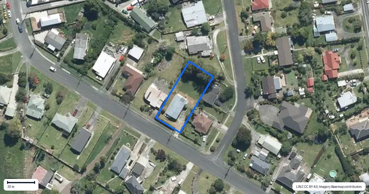 Property context map for 35 Davies Road, Wellsford