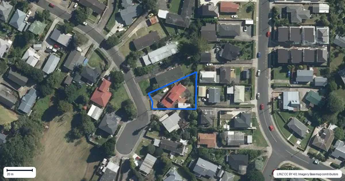 Property context map for 17 Alcock Street, Mount Wellington, Auckland