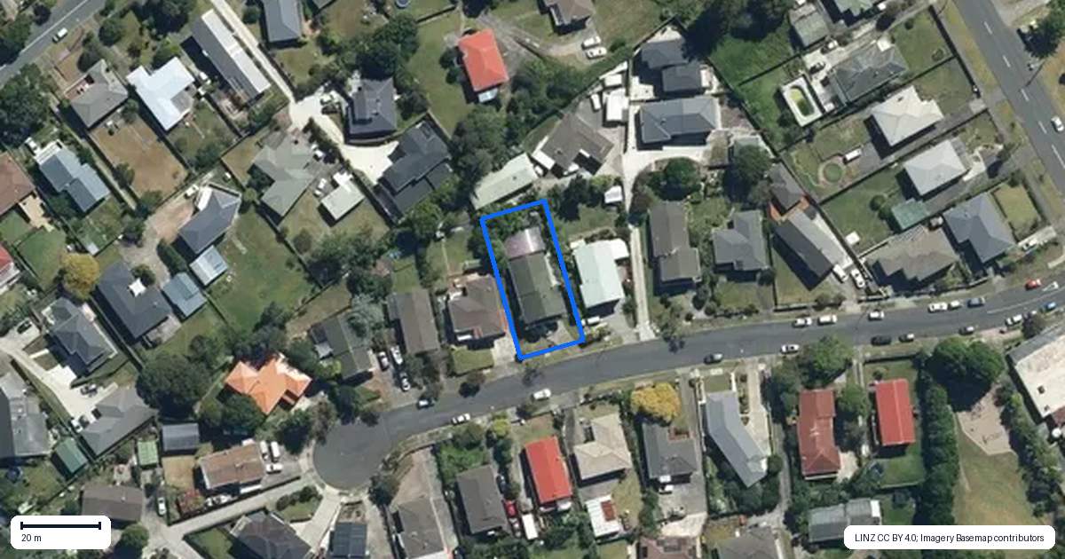 Property context map for 17 Dallas Place, New Windsor, Auckland