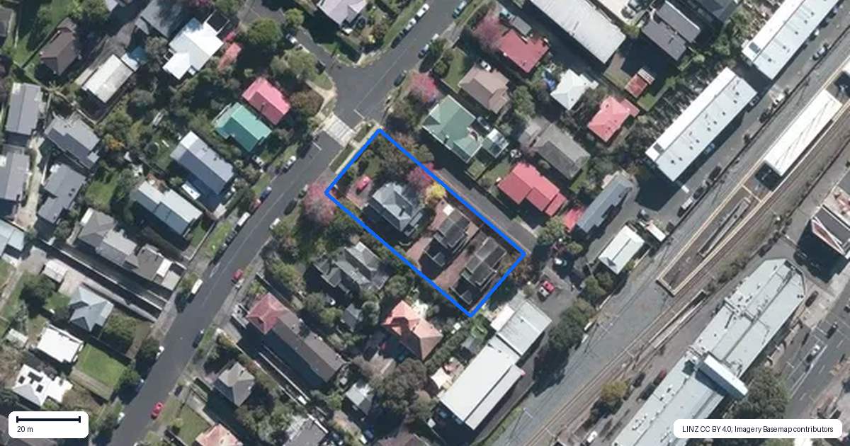 Property context map for 24 Willcott Street, Mount Albert, Auckland
