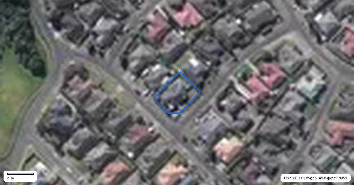 Property context map for 2 Apsley Rise, Henderson, Auckland