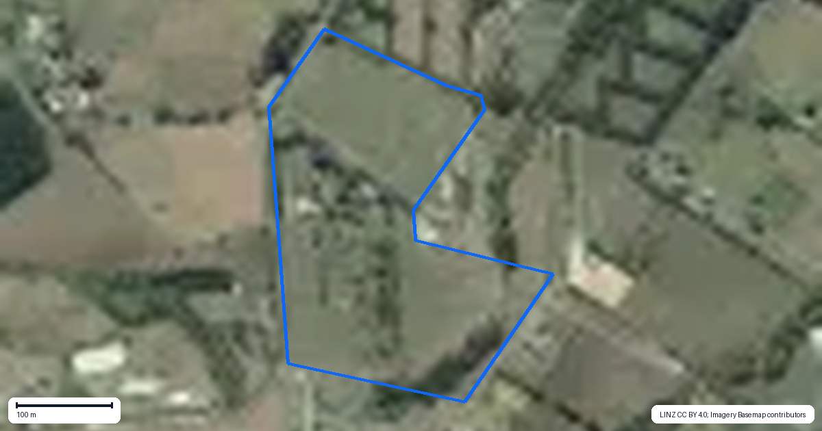 Property context map for 45 Drinnan Road, Waitoki