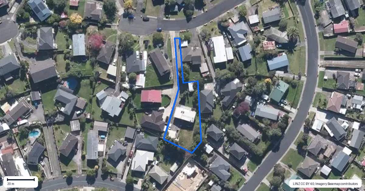 Property context map for 12 Karo Place, Glendene, Auckland