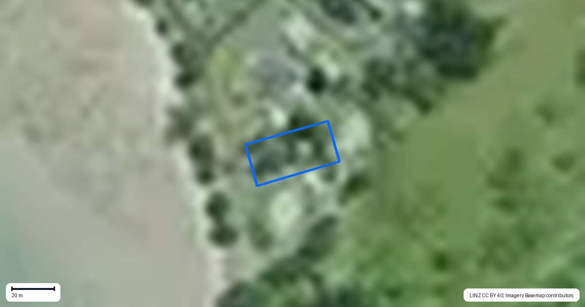 Property context map for 6 The Strand, Whakapirau