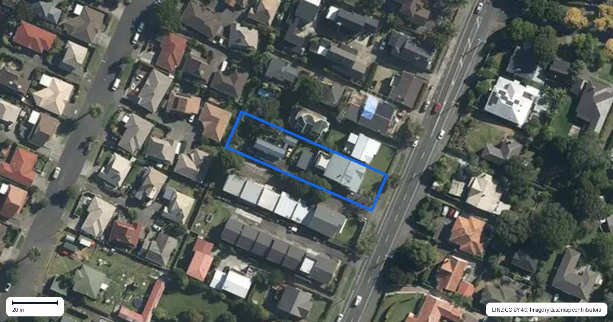 Property context map for 129A Ladies Mile, Ellerslie, Auckland