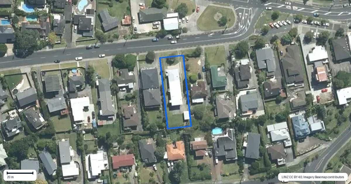 Property context map for 3/18 Knights Road, Rothesay Bay, Auckland