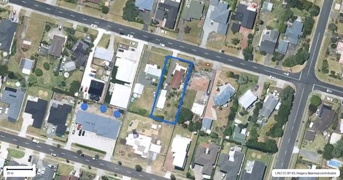 Property context map for 30 Karaka Road, Beachlands, Auckland