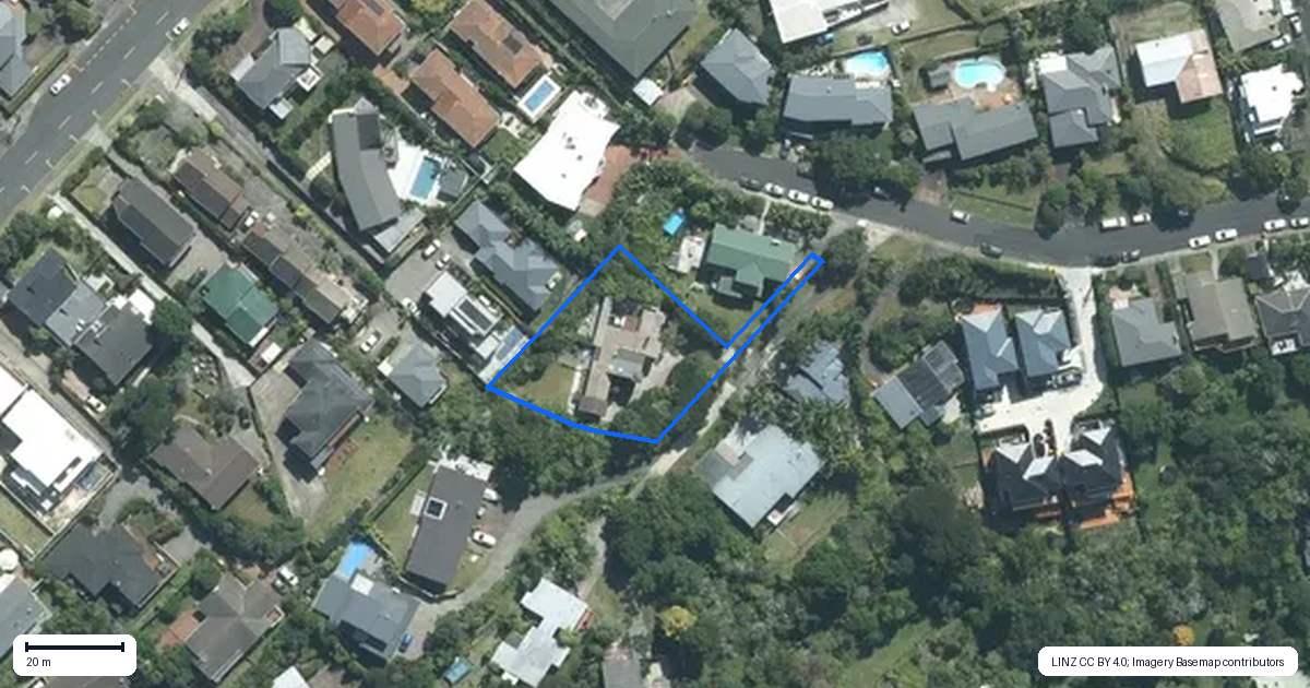 Property context map for 60 Peter Terrace, Castor Bay, Auckland