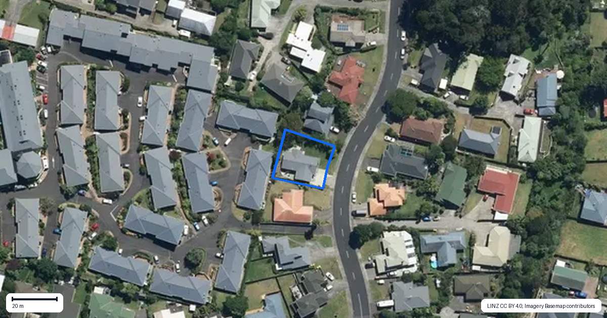 Property context map for 51 Milan Drive, Glen Eden, Auckland