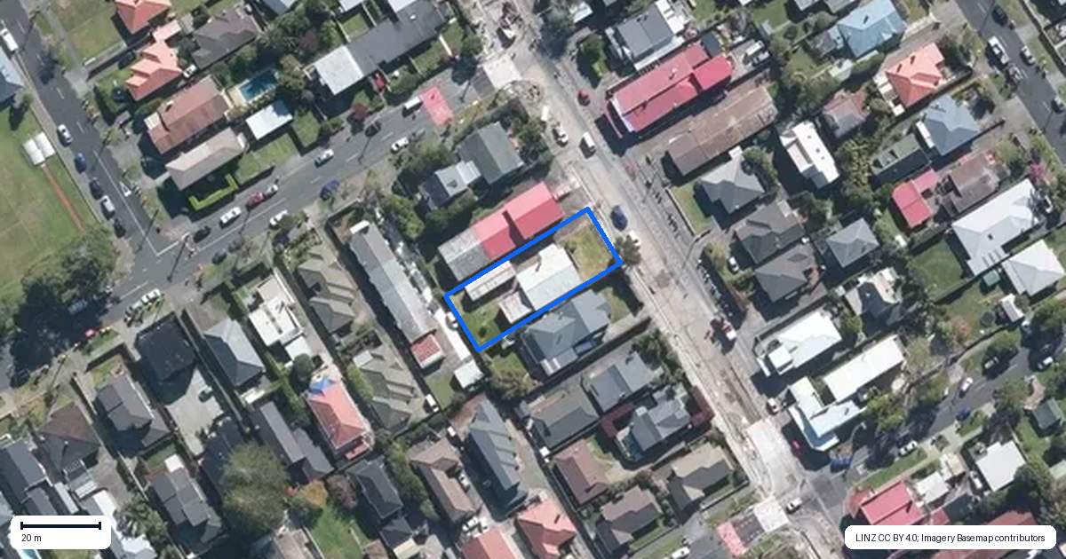 Property context map for 172 Point Chevalier Road, Point Chevalier, Auckland