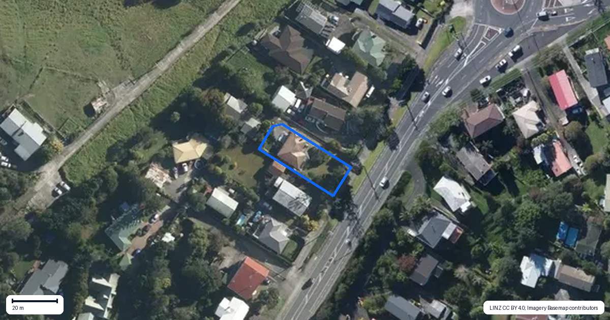 Property context map for 444 Don Buck Road, Massey, Auckland