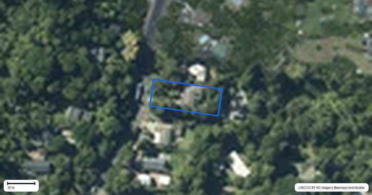 Property context map for 164 Woodlands Park Road, Titirangi, Auckland