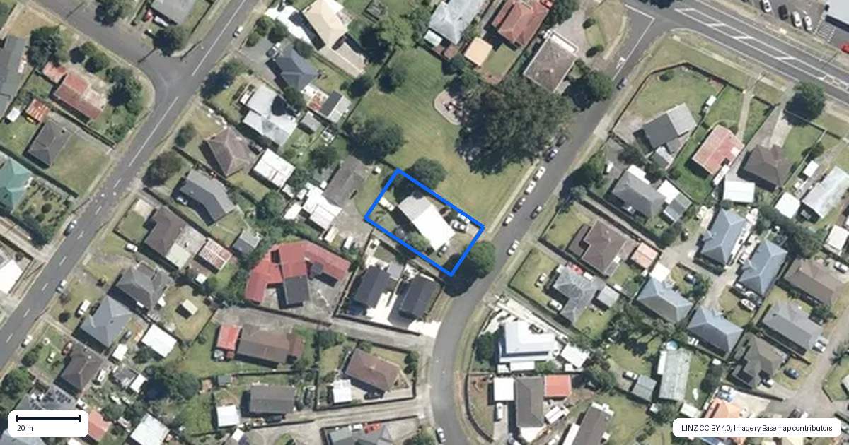 Property context map for 5 Ben Lora Place, Mangere East, Auckland