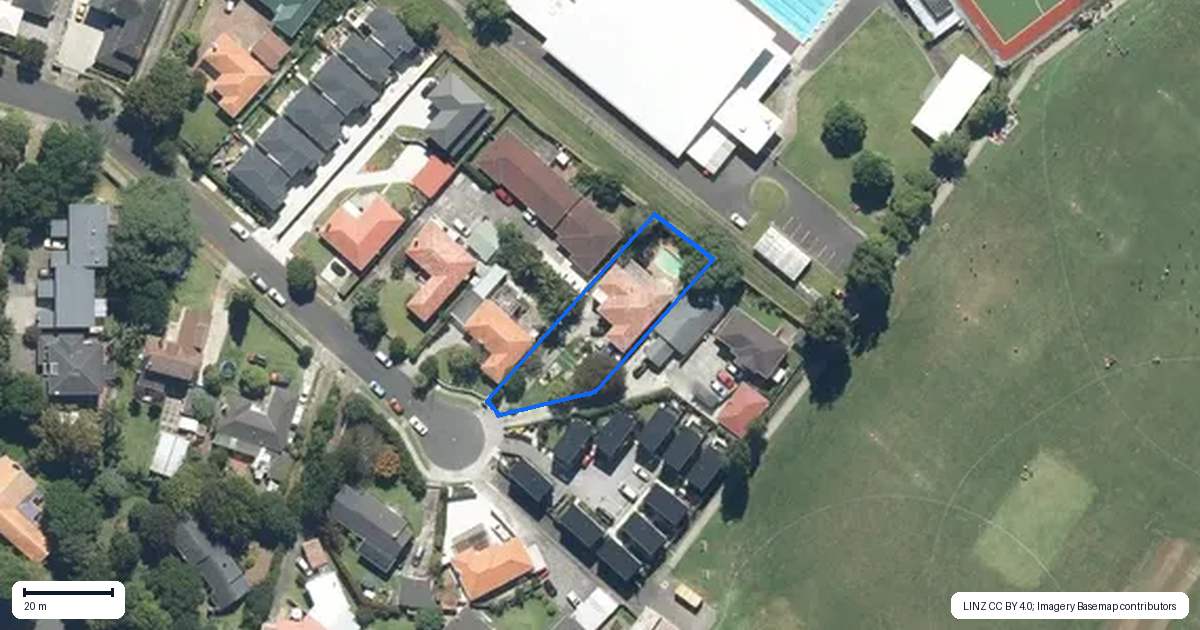 Property context map for 32 Oakland Avenue, Papatoetoe, Auckland