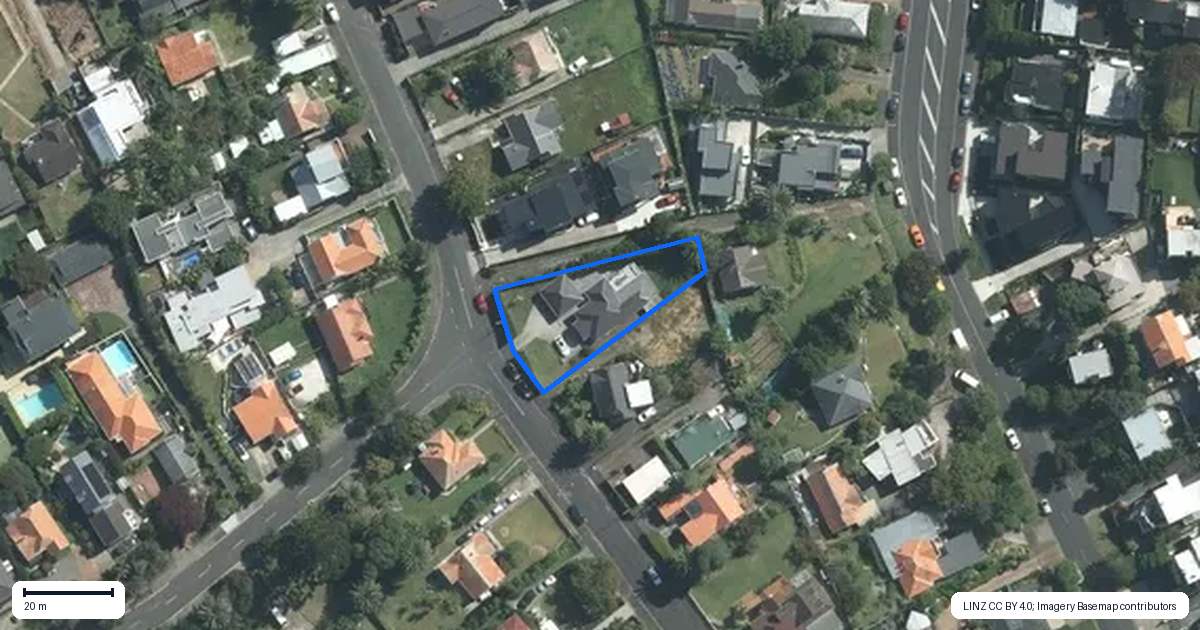 Property context map for 66 Tautari Street, Orakei, Auckland