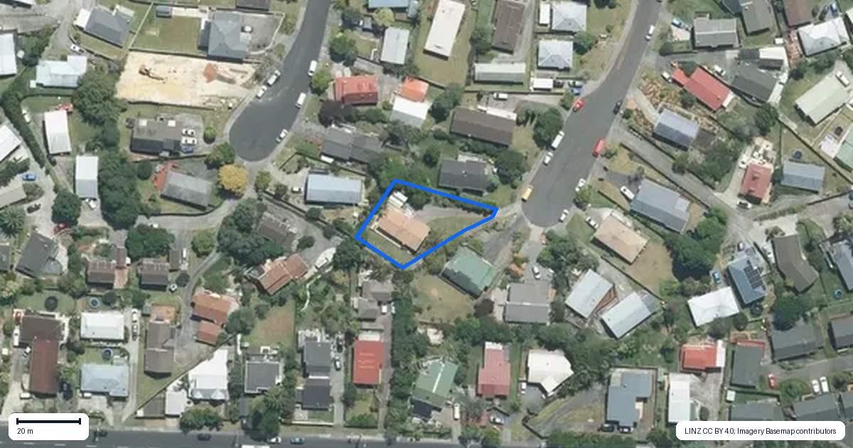 Property context map for 5 Camilla Grove, Totara Vale, Auckland