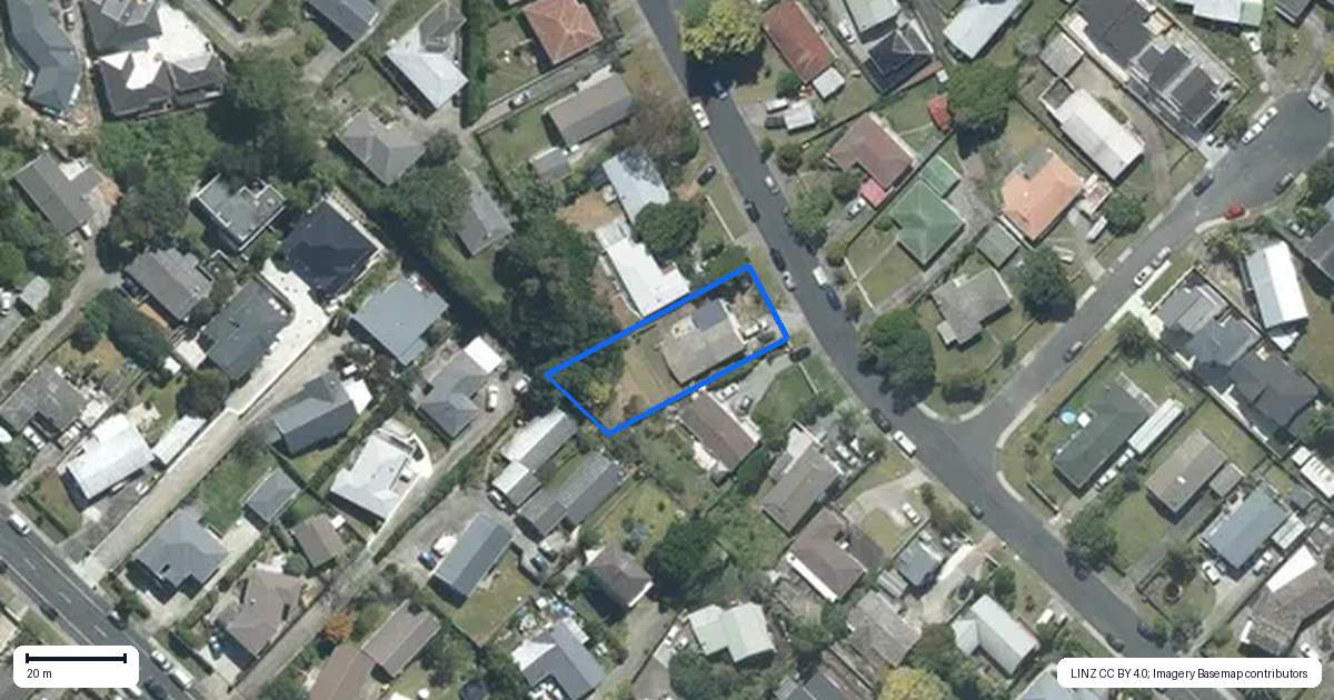 Property context map for 18 Sequoia Place, Sunnynook, Auckland