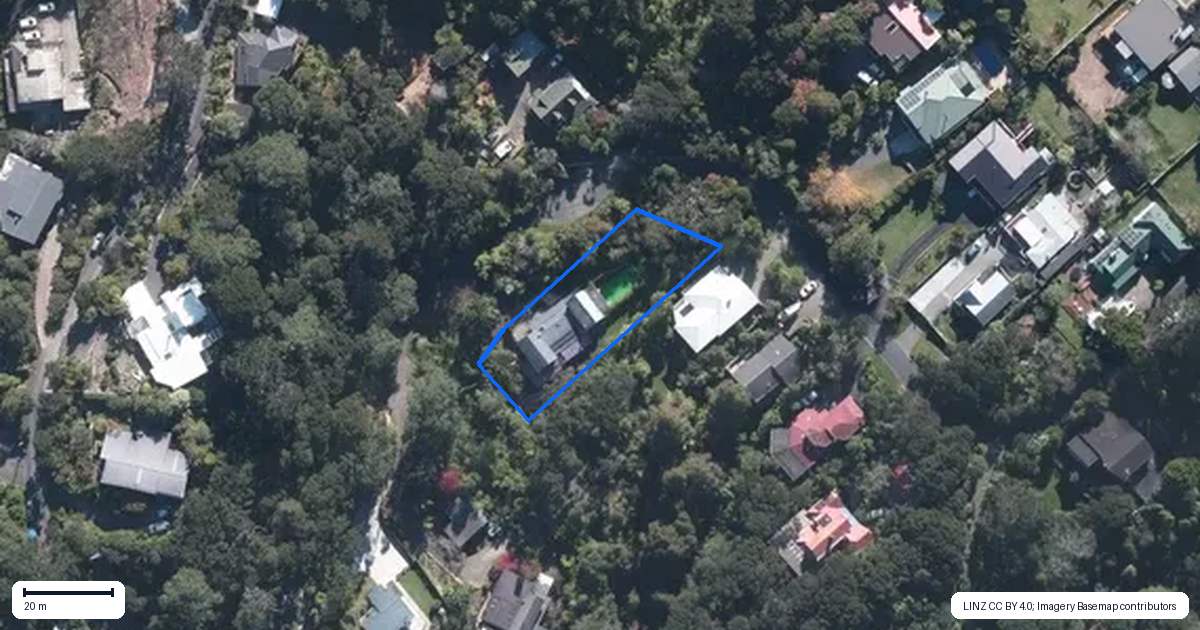 Property context map for 28 Remu Place, Greenhithe, Auckland
