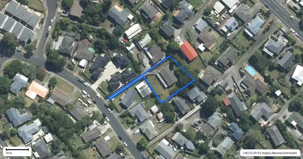Property context map for 75 Salamanca Road, Sunnynook, Auckland