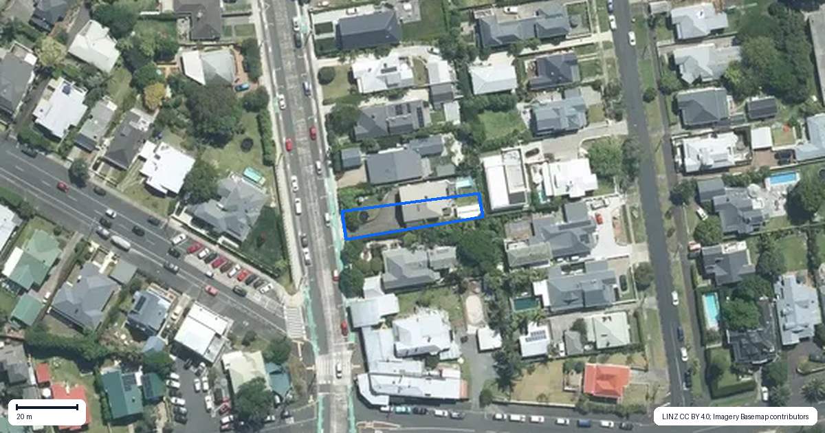 Property context map for 147 Queen Street, Northcote Point, Auckland