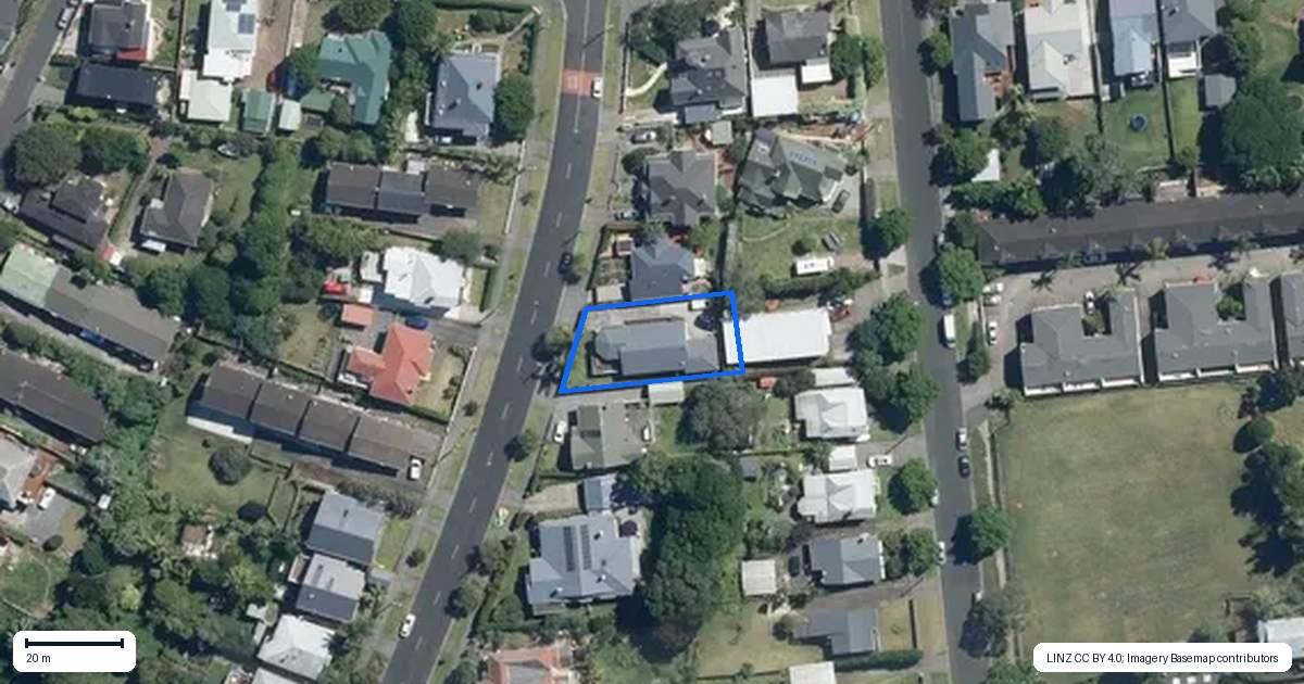 Property context map for 61 Quadrant Road, Onehunga, Auckland