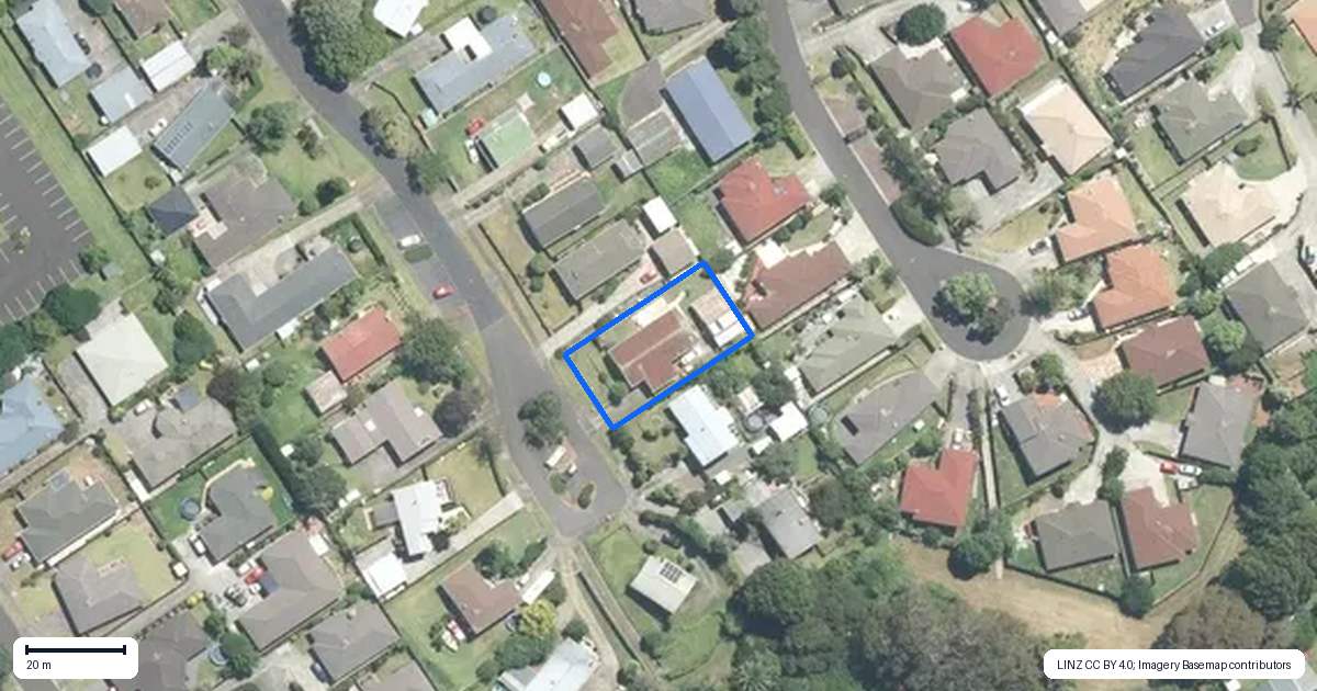 Property context map for 13 Willowbrook, Pukekohe