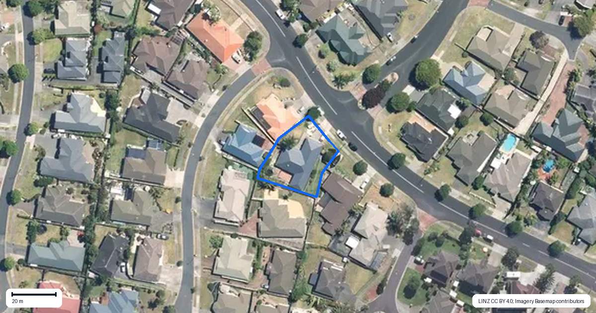 Property context map for 19 Moyrus Crescent, East Tamaki Heights, Auckland