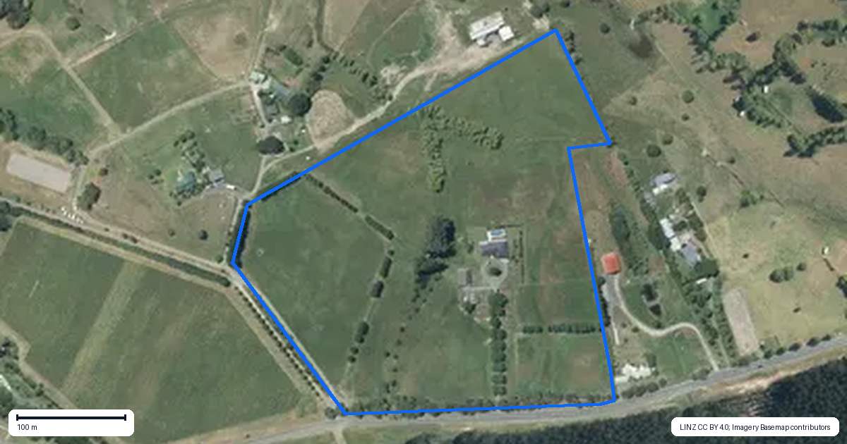Property context map for 255 Ararimu Valley Road, Helensville