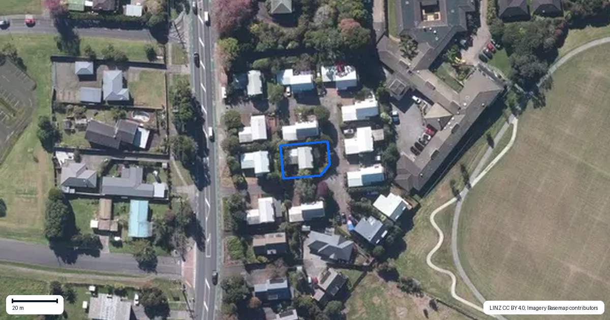 Property context map for 13/485 Don Buck Road, Massey, Auckland