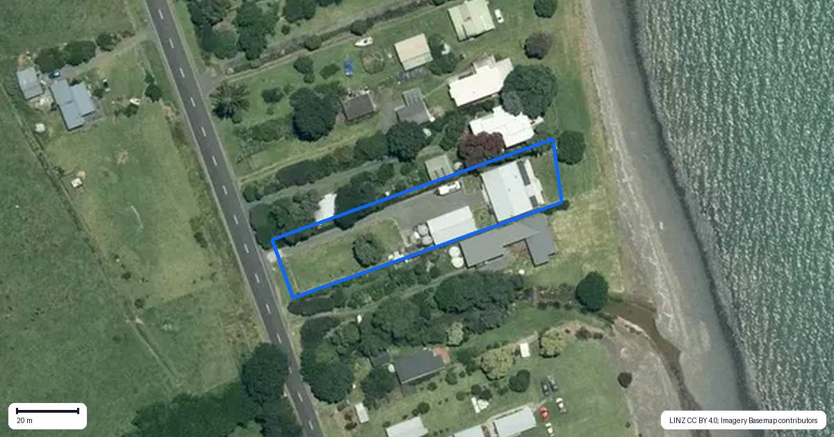 Property context map for 1682 East Coast Road, Whakatiwai, Kaiaua