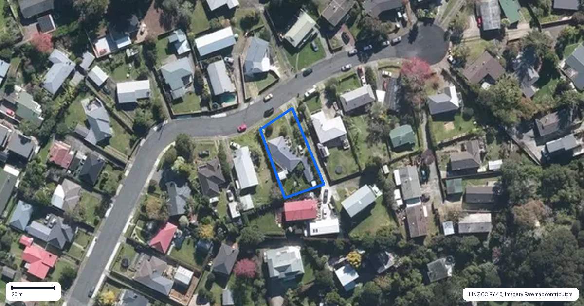 Property context map for 19 Japonica Drive, Beach Haven, Auckland