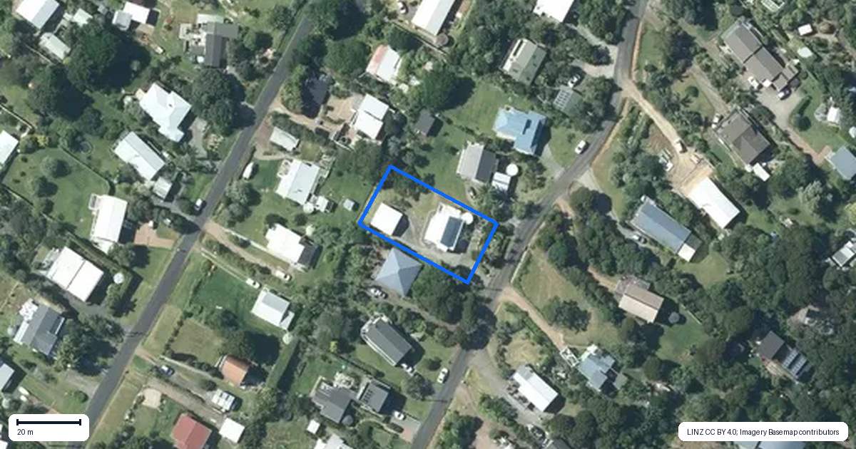 Property context map for 15 Huia Street, Oneroa, Waiheke Island