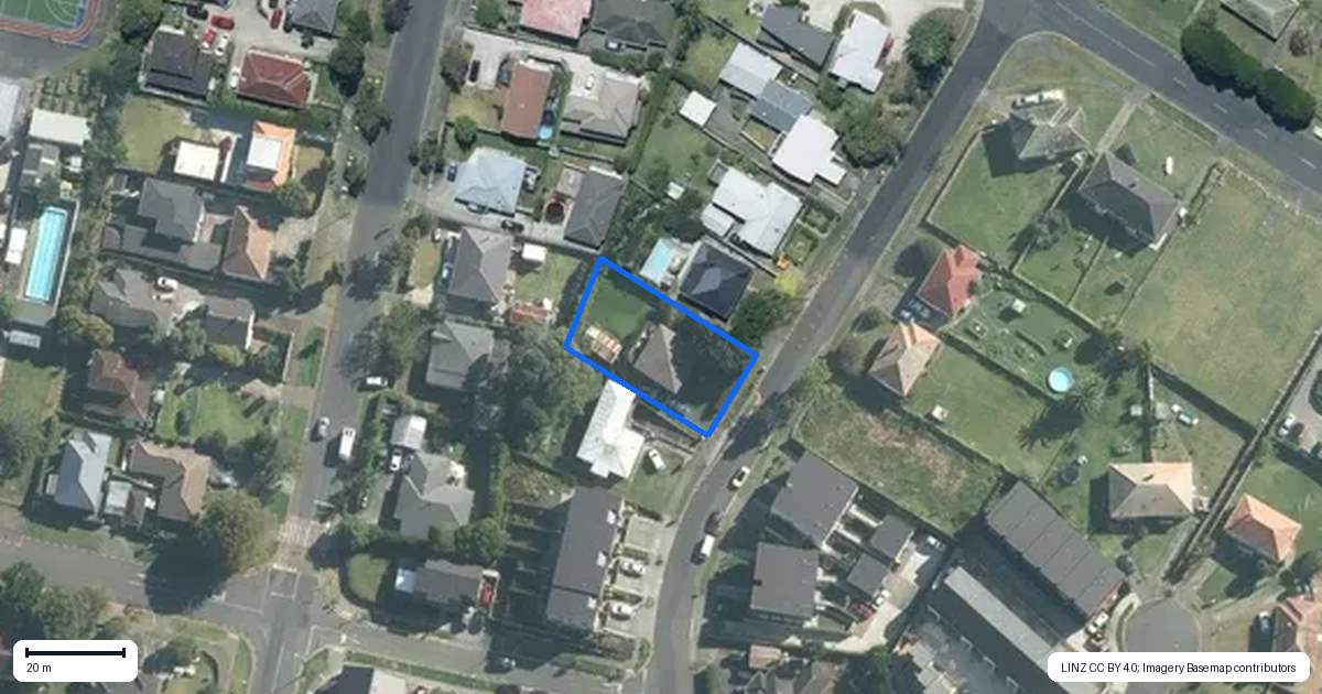 Property context map for 9 Epping Street, Glen Innes, Auckland