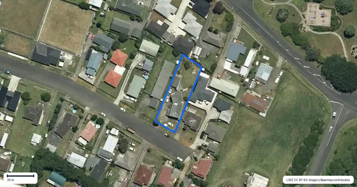 Property context map for 17 Madill Street, Tuakau