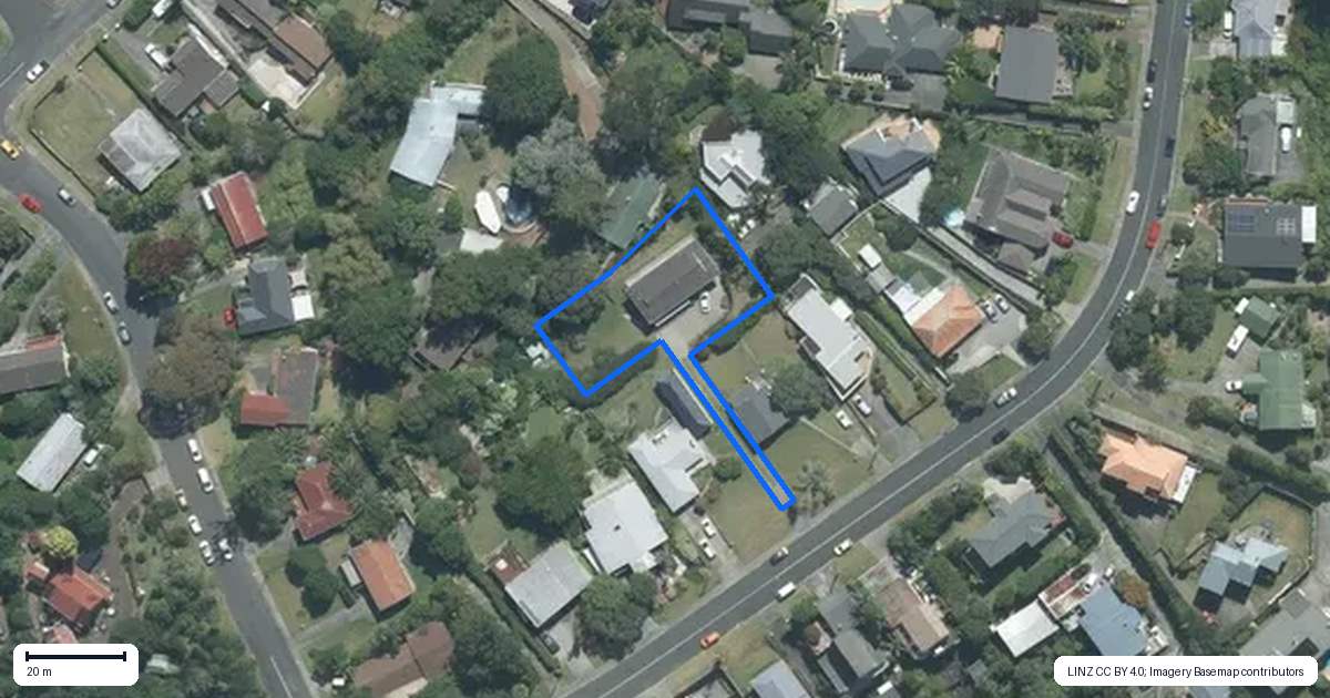 Property context map for 48A Woodlands Crescent, Browns Bay, Auckland
