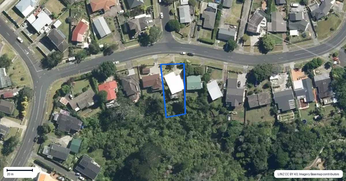 Property context map for 50 Canberra Avenue, Lynfield, Auckland