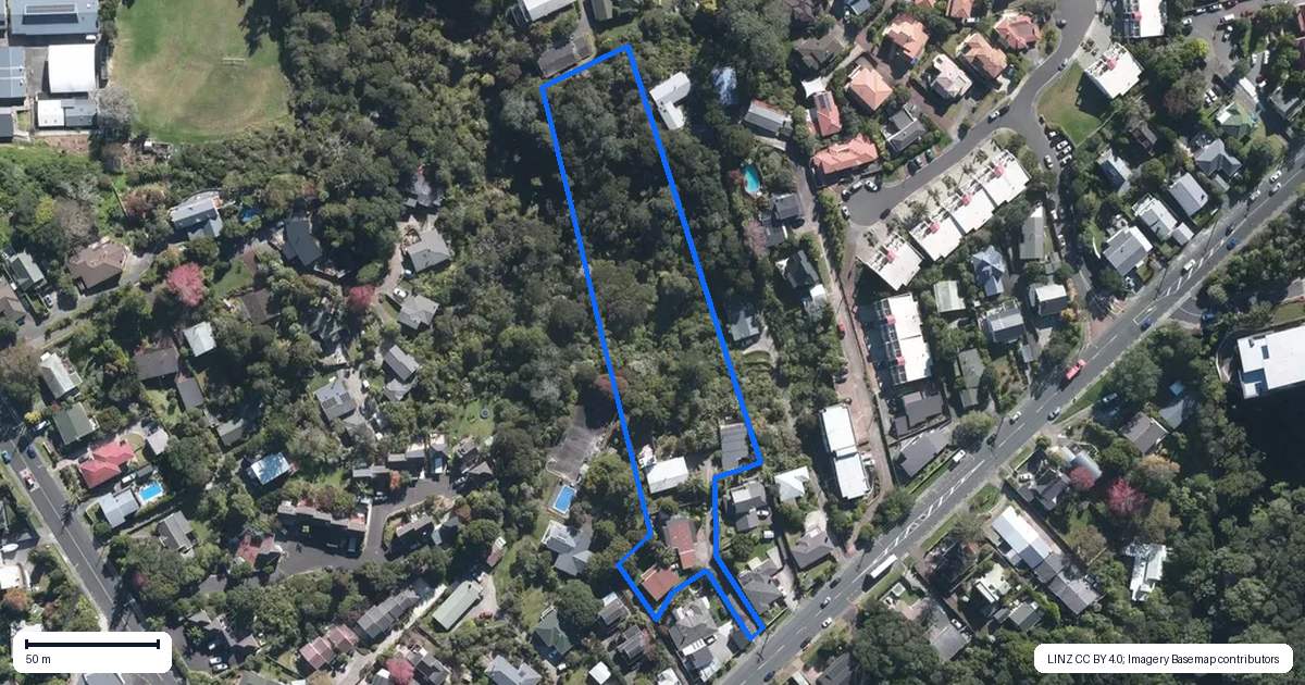 Property context map for 35C Rangatira Road, Beach Haven, Auckland