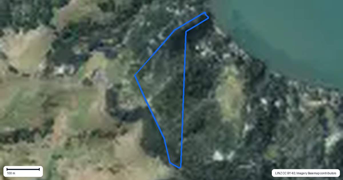 Property context map for 130A Wattle Bay Road, Manukau Heads, Awhitu