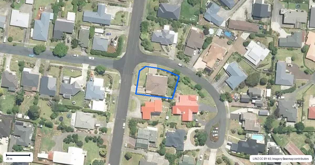 Property context map for 18 Anzac Road, Pukekohe