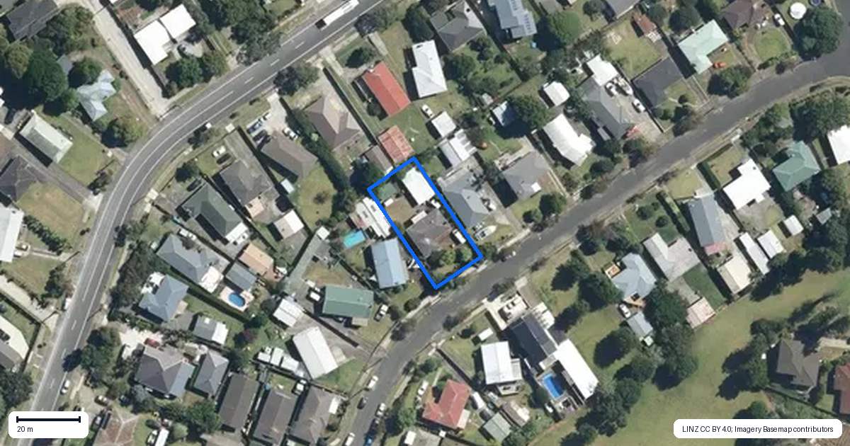 Property context map for 16 Koru Street, Mangere Bridge, Auckland