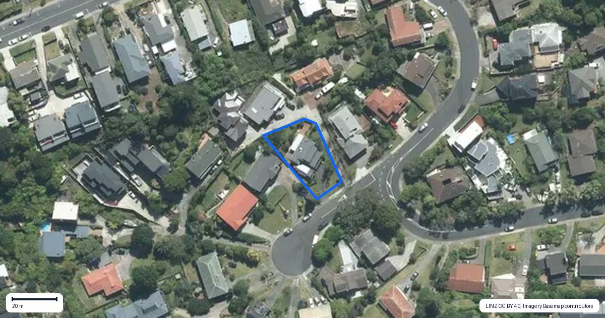 Property context map for 13 Wisteria Way, Mairangi Bay, Auckland