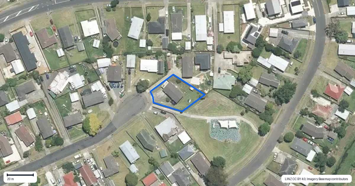 Property context map for 34 Gambare Place, Wattle Downs, Auckland