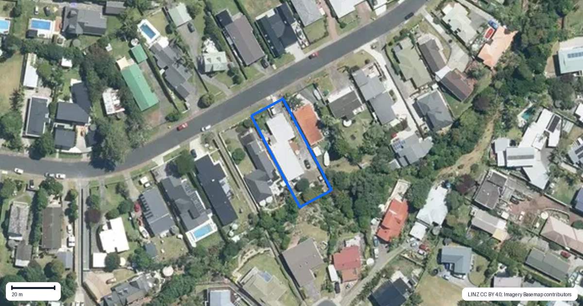 Property context map for 76B The Circle, Manly, Whangaparaoa