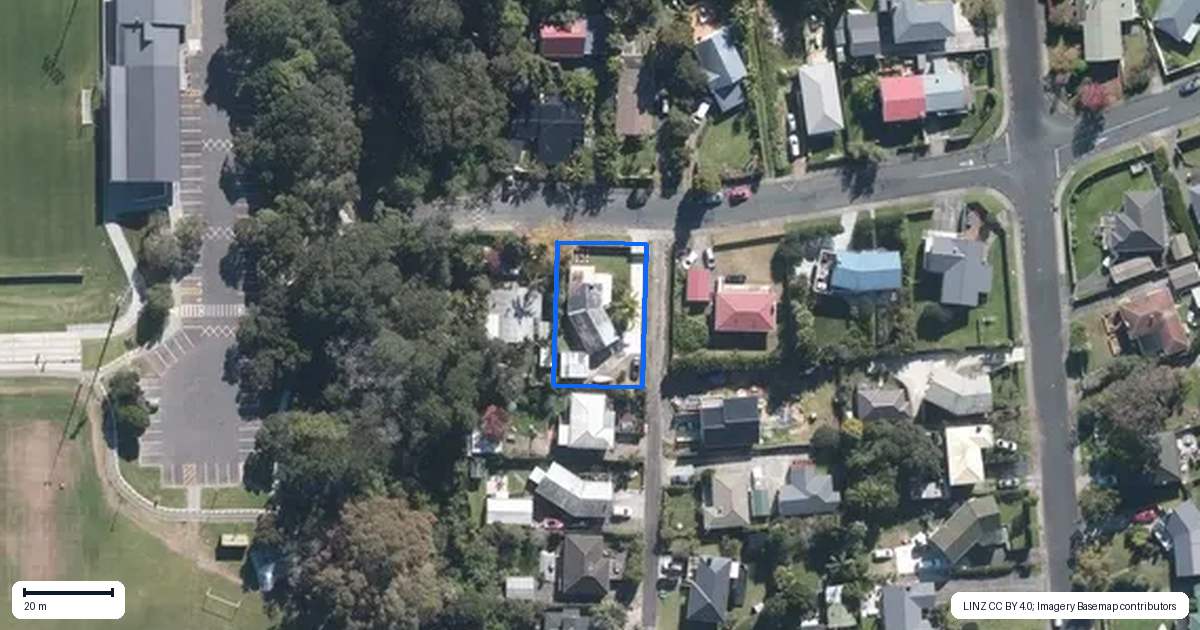 Property context map for 60 Melba Street, Beach Haven, Auckland