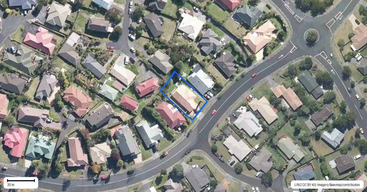 Property context map for 11 Bluebird Crescent, Unsworth Heights, Auckland