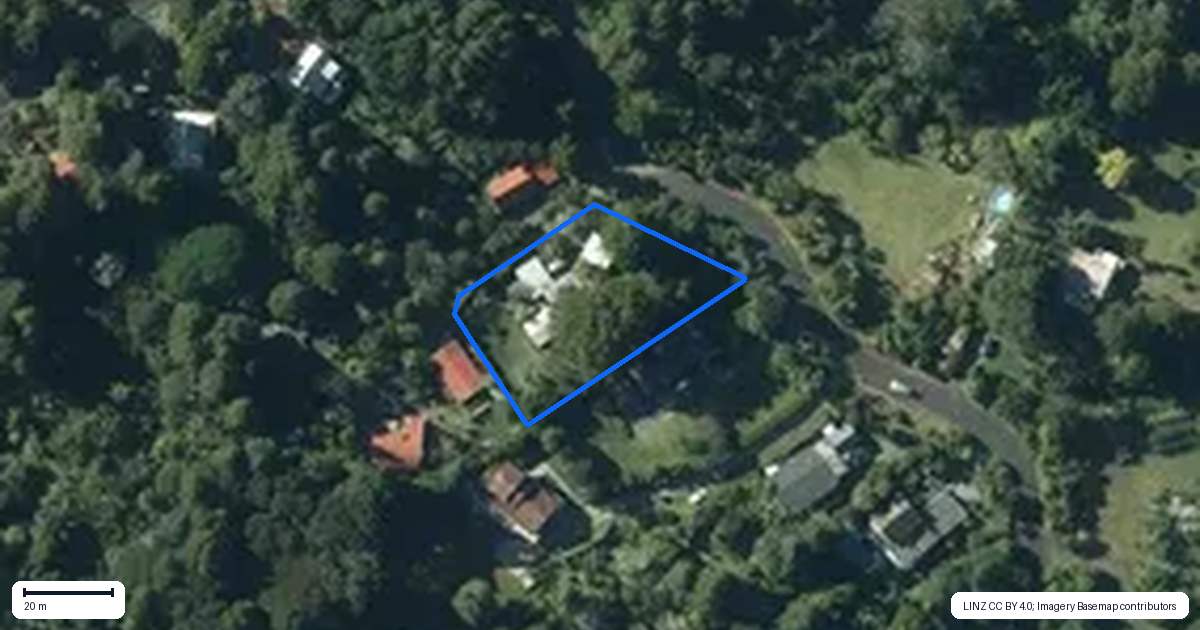 Property context map for 8 Rimu Road, Oratia, Auckland