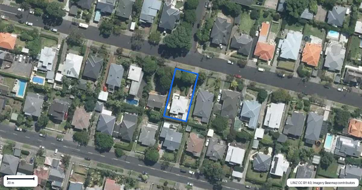 Property context map for 13 Glenalmond Road, Mount Eden, Auckland