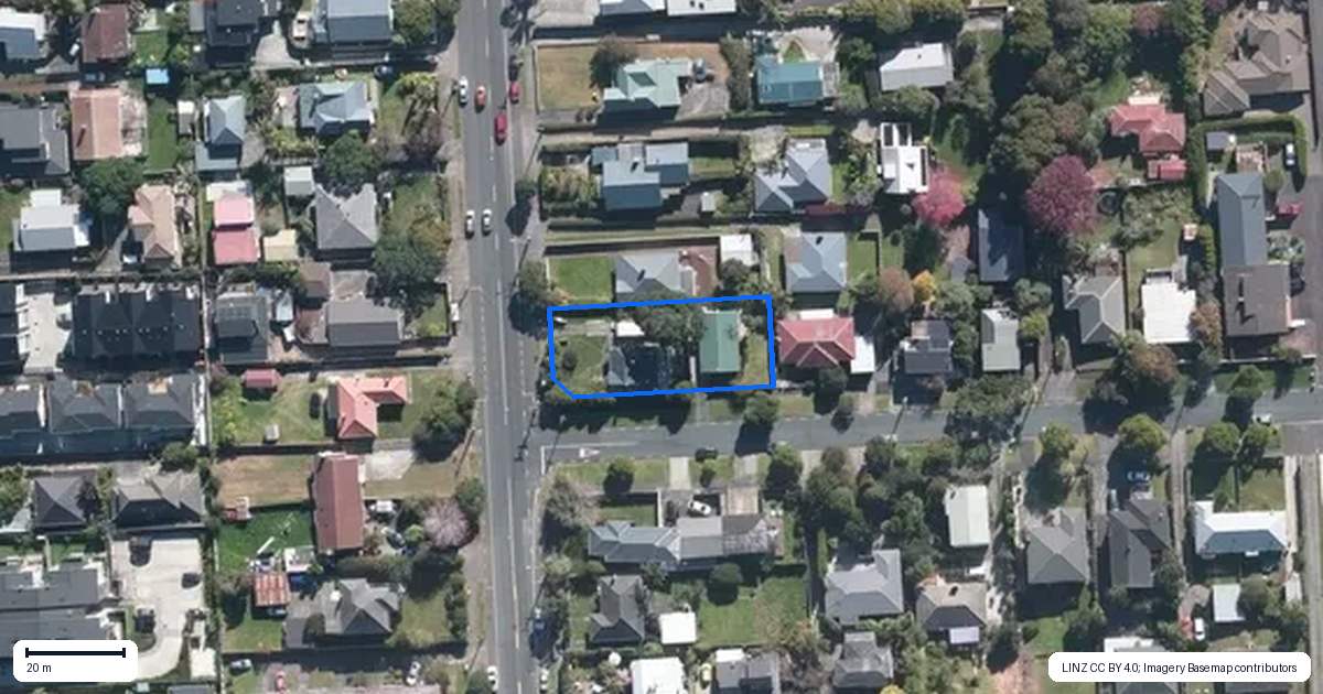 Property context map for 2 Cradock Street, Avondale, Auckland