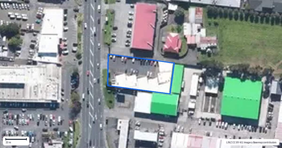 Property context map for 4/253 Lincoln Road, Henderson, Auckland